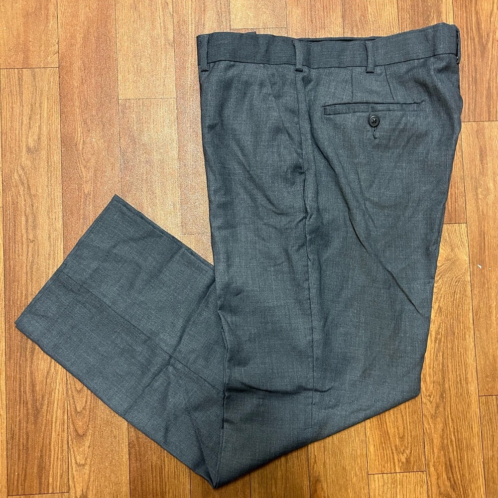 Apt. 9 Gray Dress Pants, Like New Condition